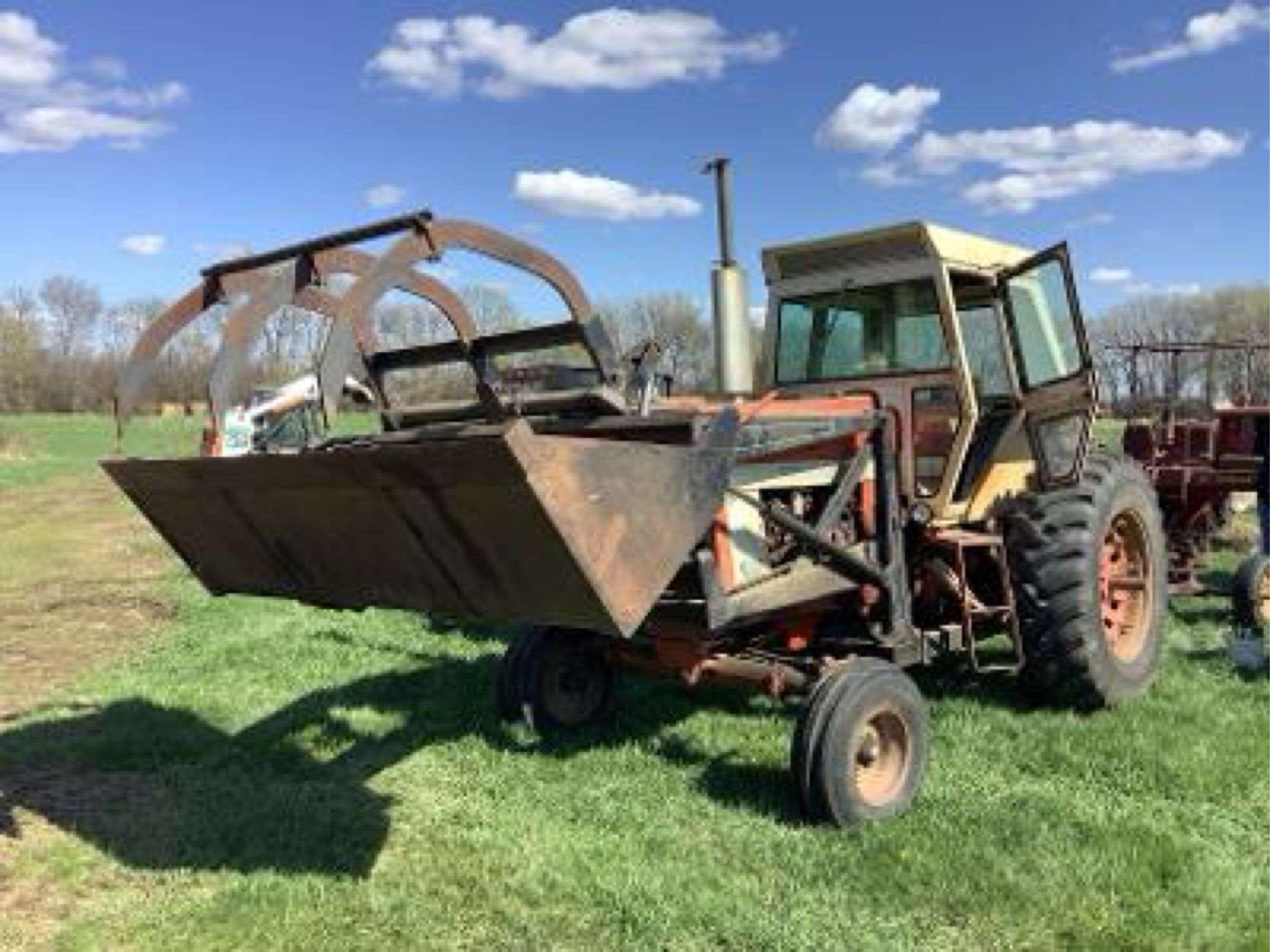 International Harvester 966 Equipment Image0