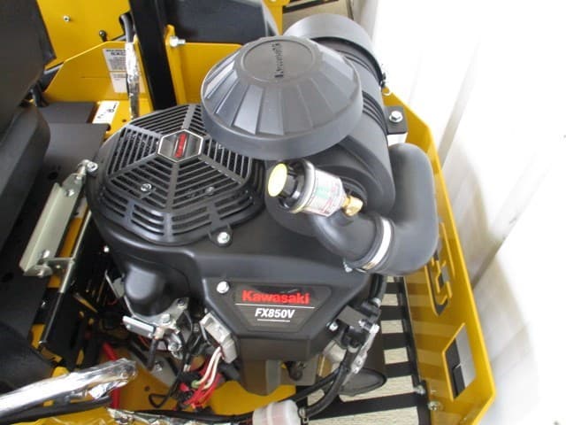 Image of Hustler X-ONE equipment image 3