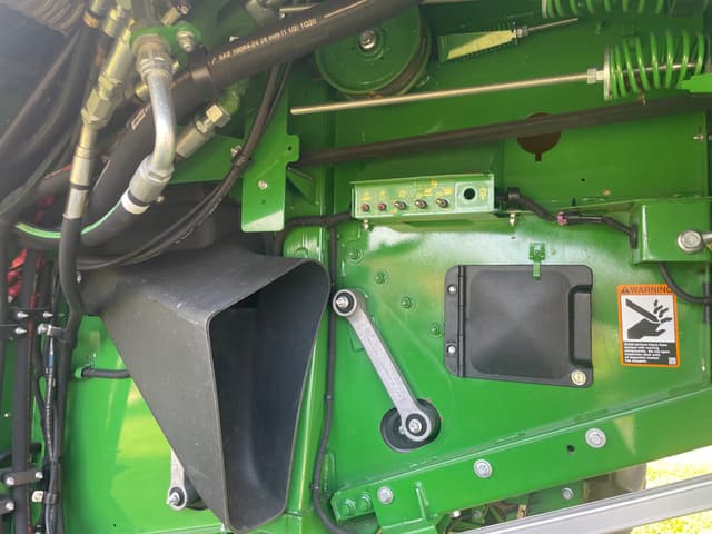 Image of John Deere S780 equipment image 3