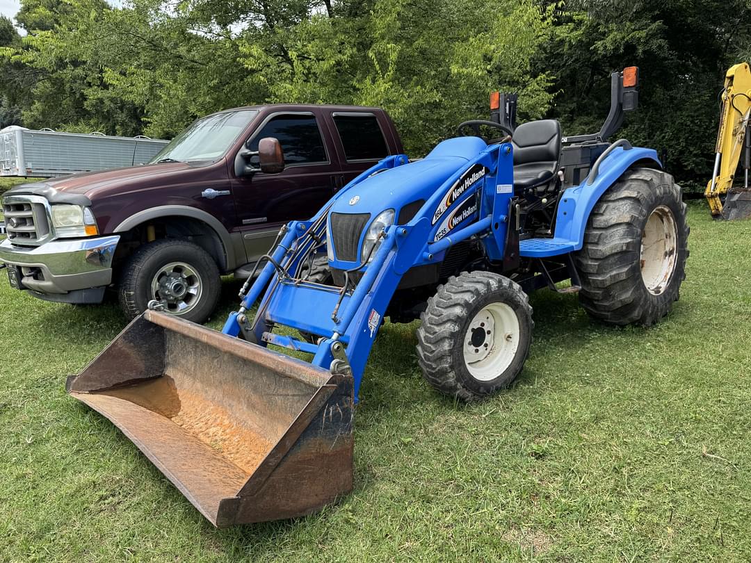 Image of New Holland TC35A Primary image