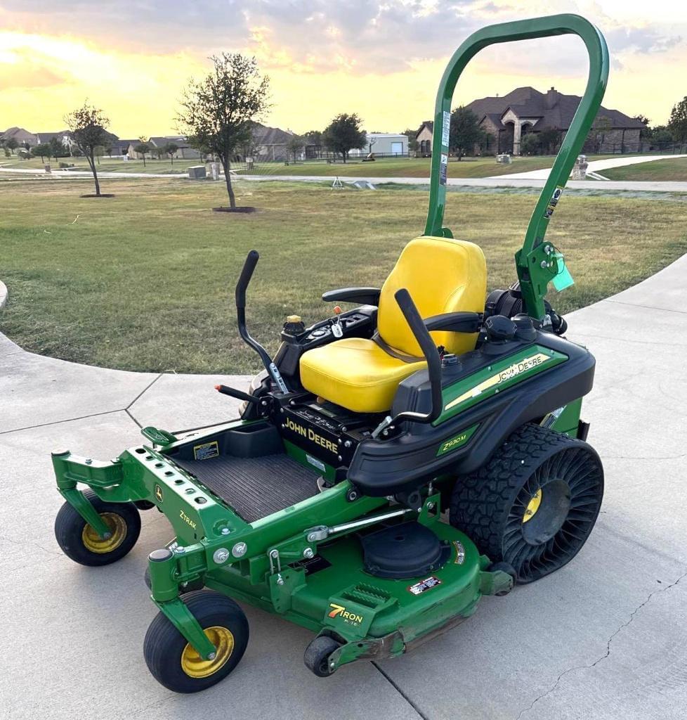 Image of John Deere Z930M Primary image