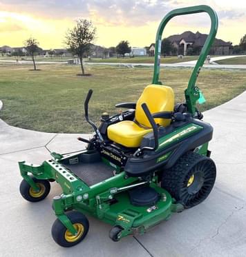 Main image John Deere Z930M