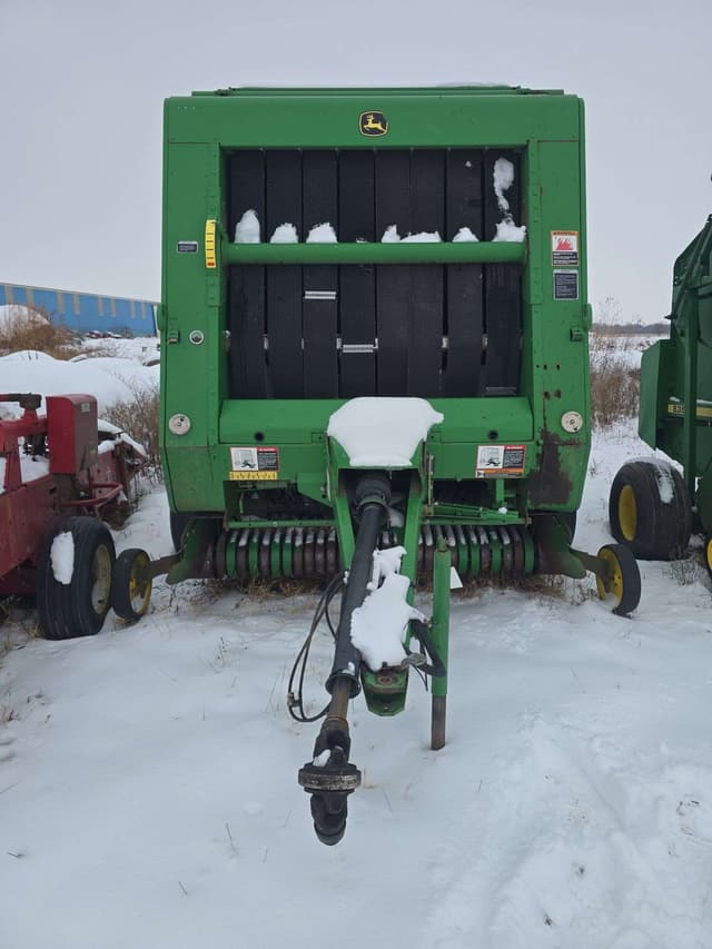 Image of John Deere 567 equipment image 3