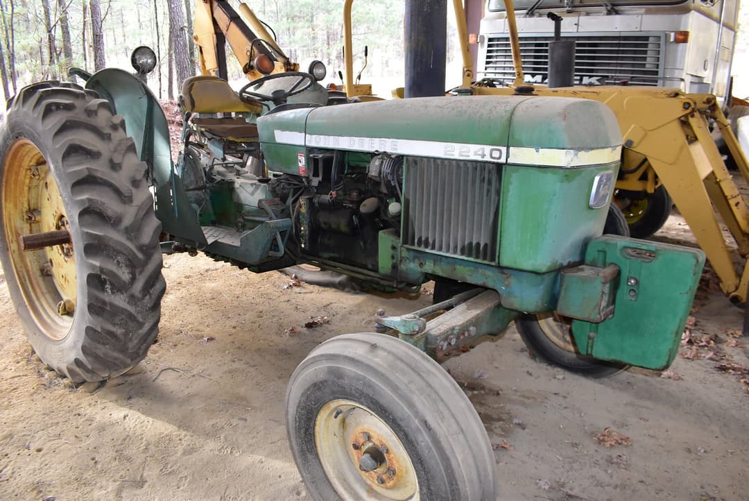 Image of John Deere 2240 Primary image