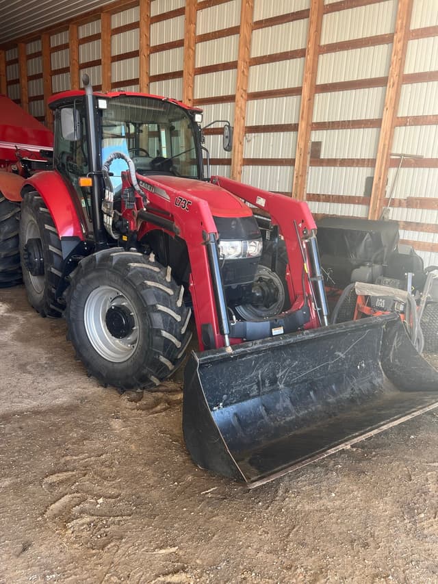 Image of Case IH Farmall 105U equipment image 1