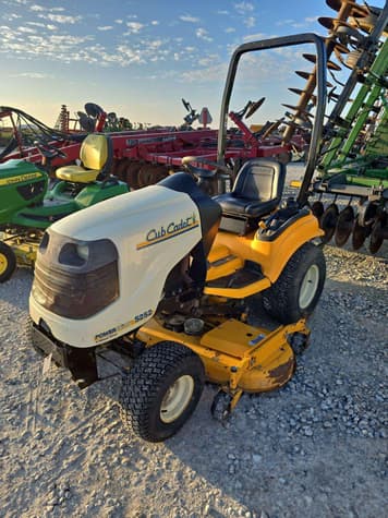 Main image Cub Cadet 5252
