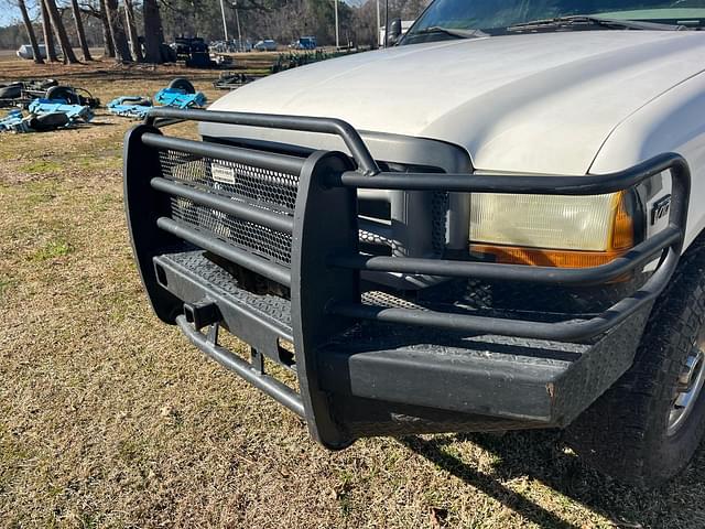 Image of Ford F-250 equipment image 4