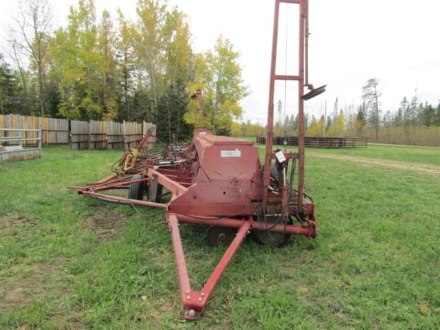 Image of Case IH 6200 equipment image 4