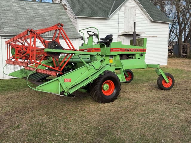 Image of Owatonna 260 equipment image 1