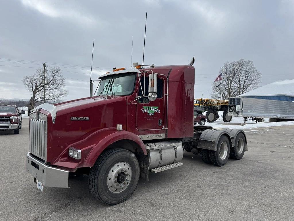 Image of Kenworth T800 Primary image