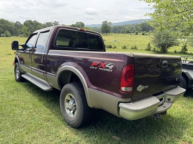Image of Ford F-250 equipment image 4