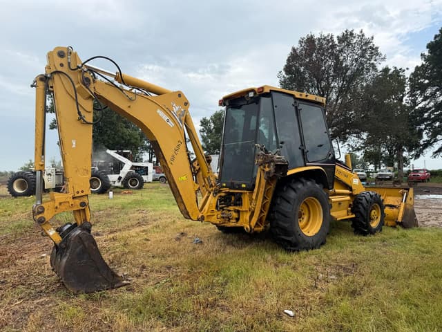 Image of Caterpillar 420D equipment image 2