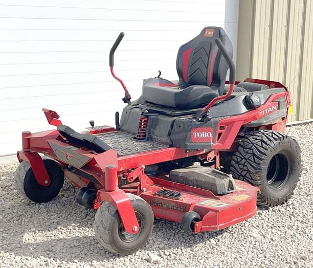 Image of Toro Titan equipment image 1