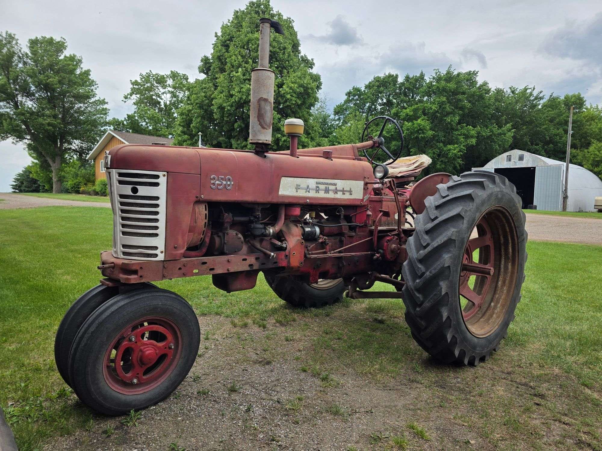 Antiques image