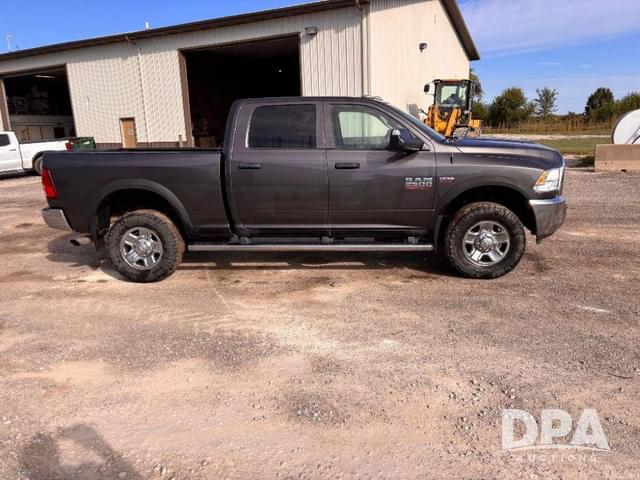 Image of Dodge Ram 2500 equipment image 3