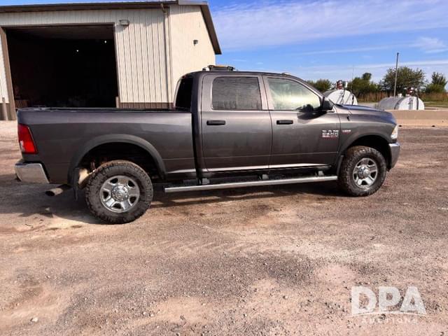 Image of Dodge Ram 2500 equipment image 4