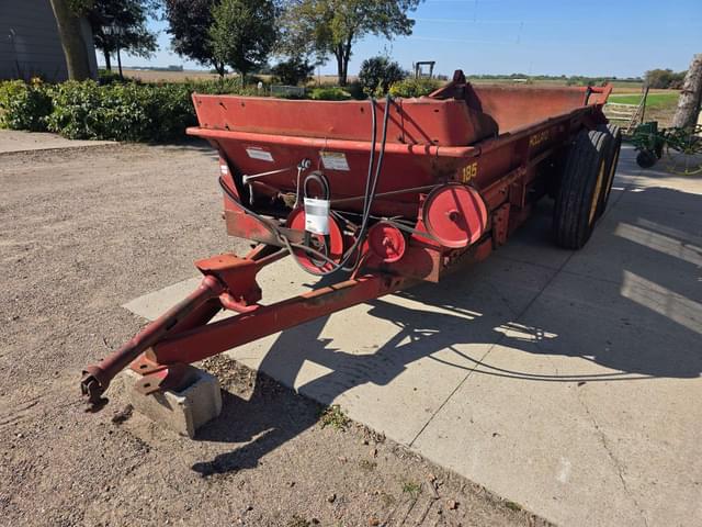 Image of New Holland 185 equipment image 1