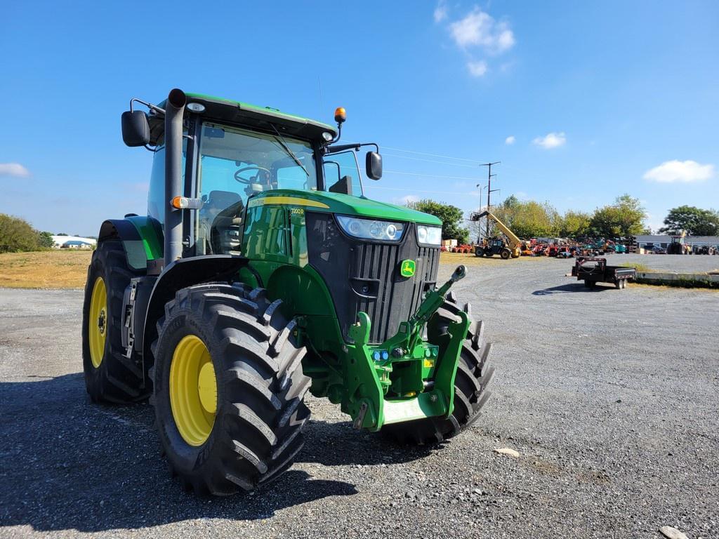Image of John Deere 7200R Primary image