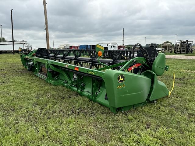 Image of John Deere 635FD equipment image 4