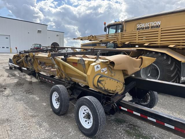 Image of Lexion C508-30 equipment image 1