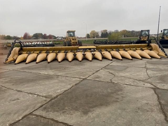 Image of Lexion C516-30 equipment image 3