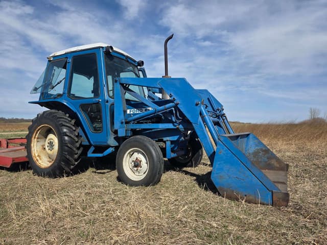 Image of Ford 2600 equipment image 2