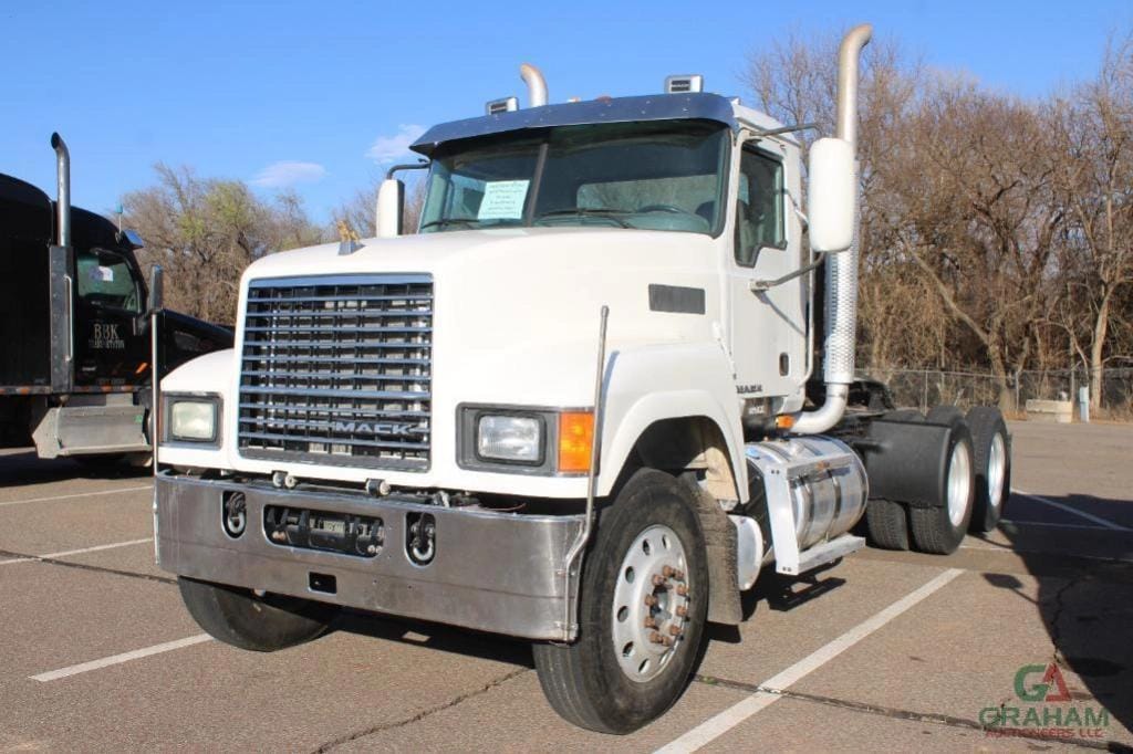 2018 Mack CHU613 Equipment Image0
