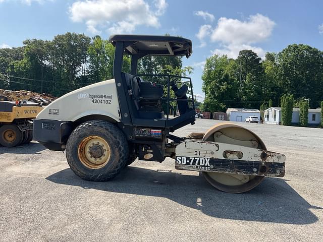 Image of Ingersoll Rand SD-77DX equipment image 3