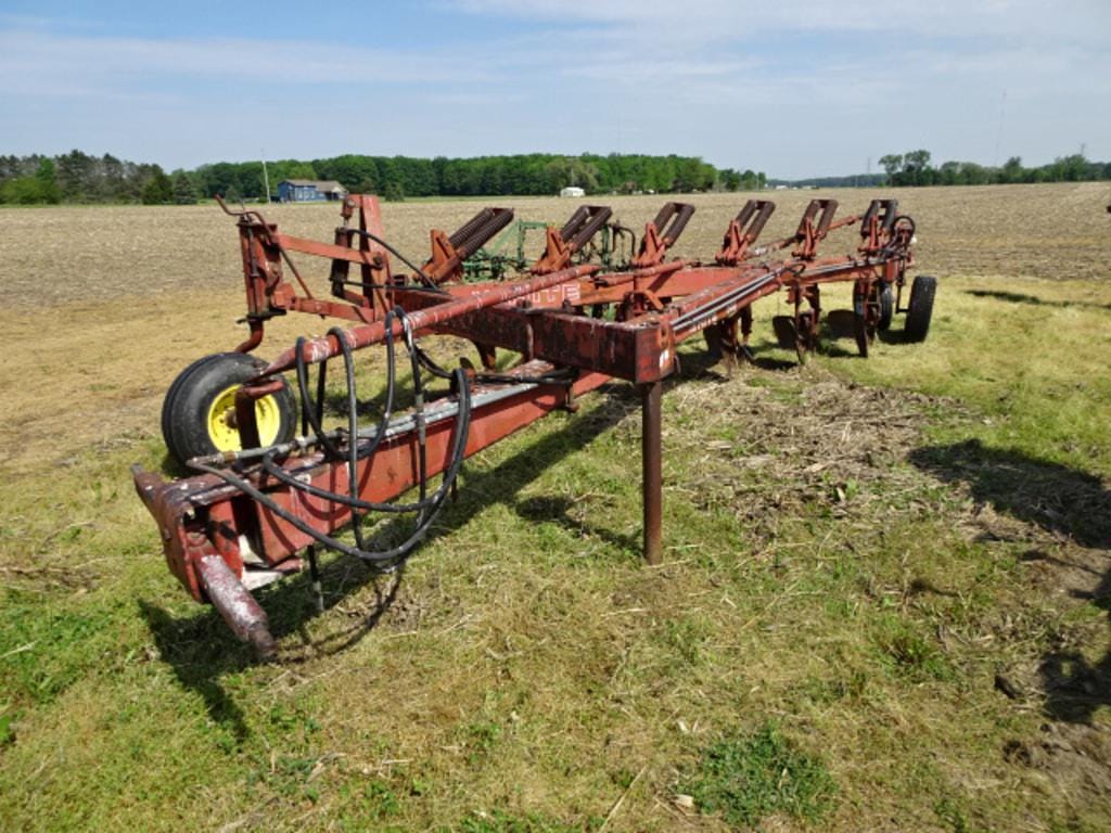 Main image White 549