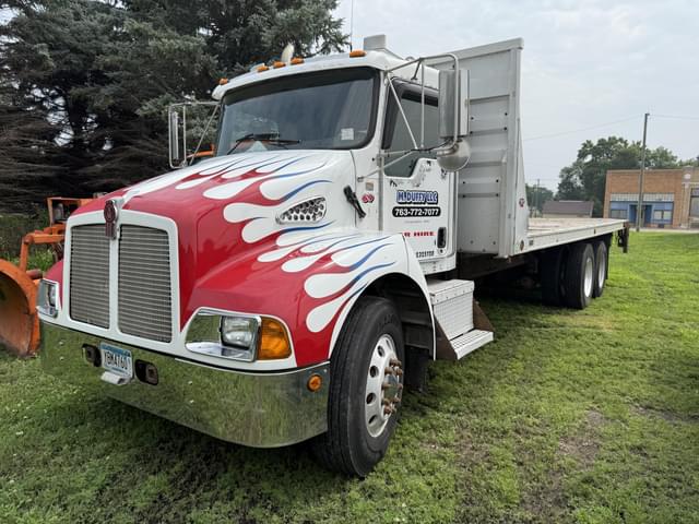 Image of Kenworth T300 equipment image 1