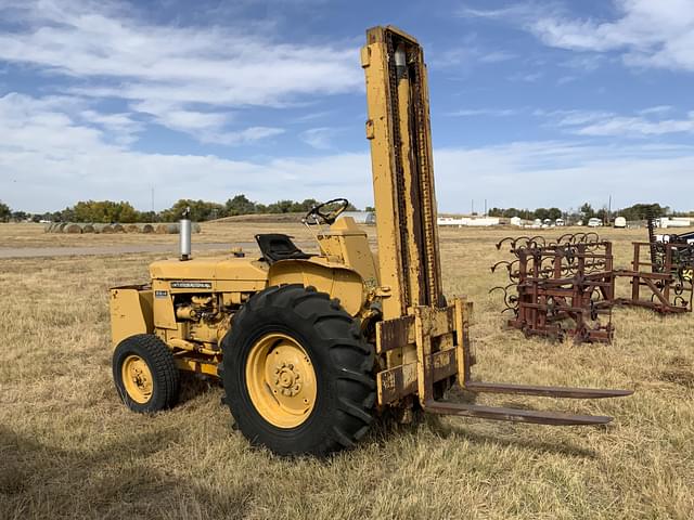 Image of International Harvester 5614 equipment image 3