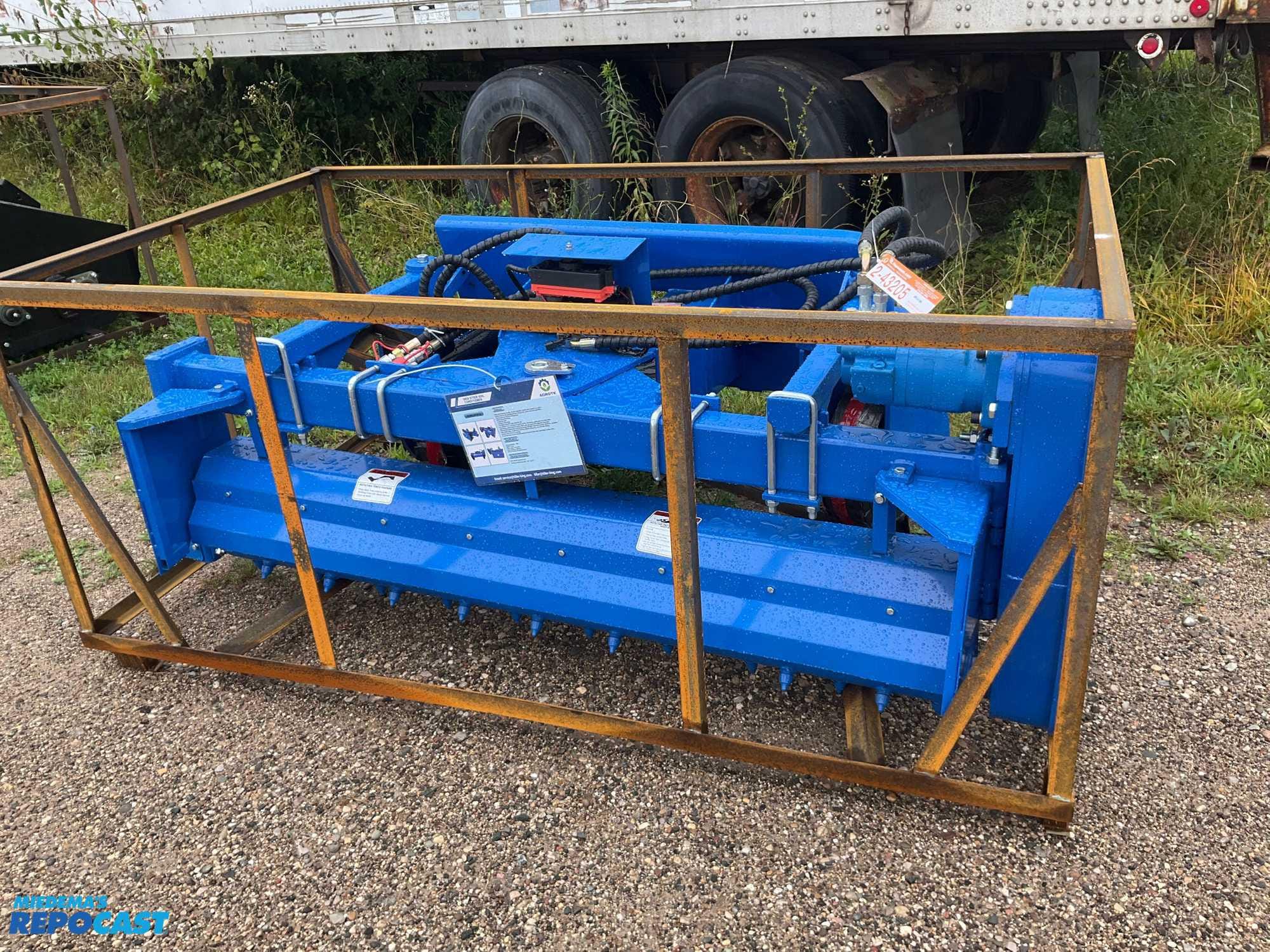 Main image Topcat SSSCR72