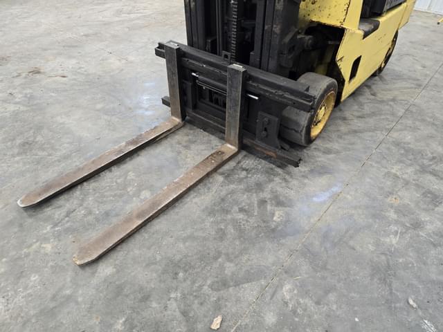 Image of Hyster S50XL equipment image 2