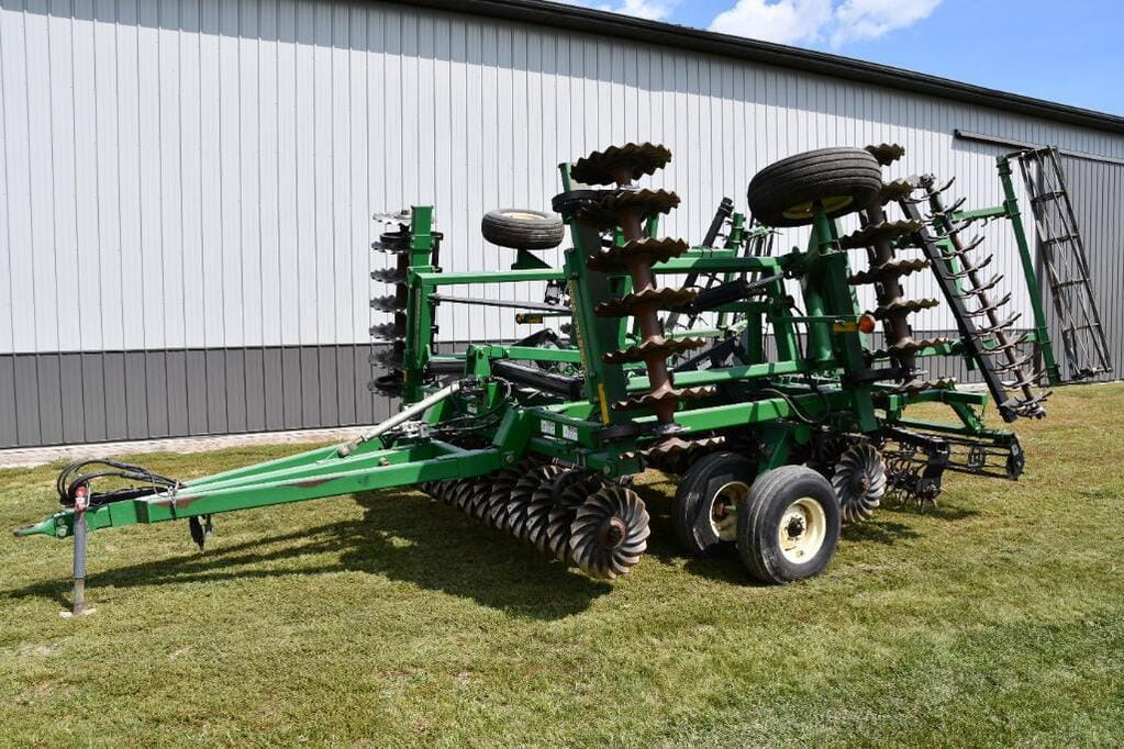 Main image Great Plains 2200TT