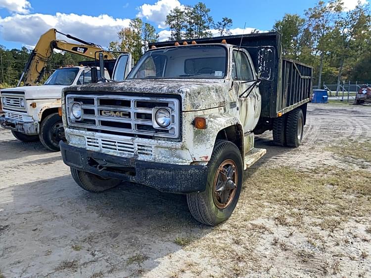 GMC 7000 Equipment Image0