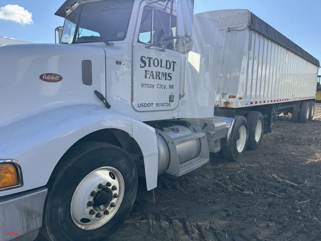 Image of Peterbilt 389 equipment image 2