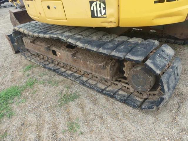 Image of Komatsu PC88MR-10 equipment image 4