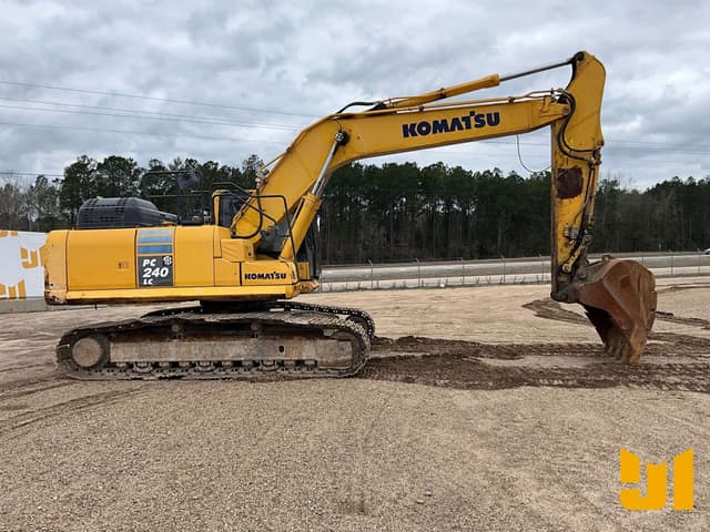 Image of Komatsu PC240LC equipment image 3