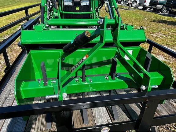 Image of John Deere 1025R equipment image 1