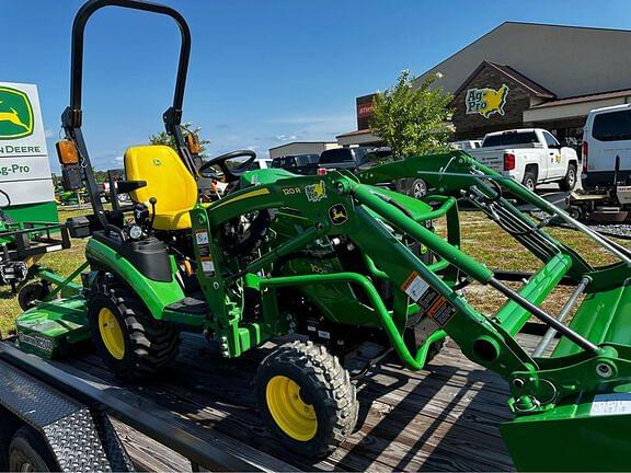 Image of John Deere 1025R equipment image 2