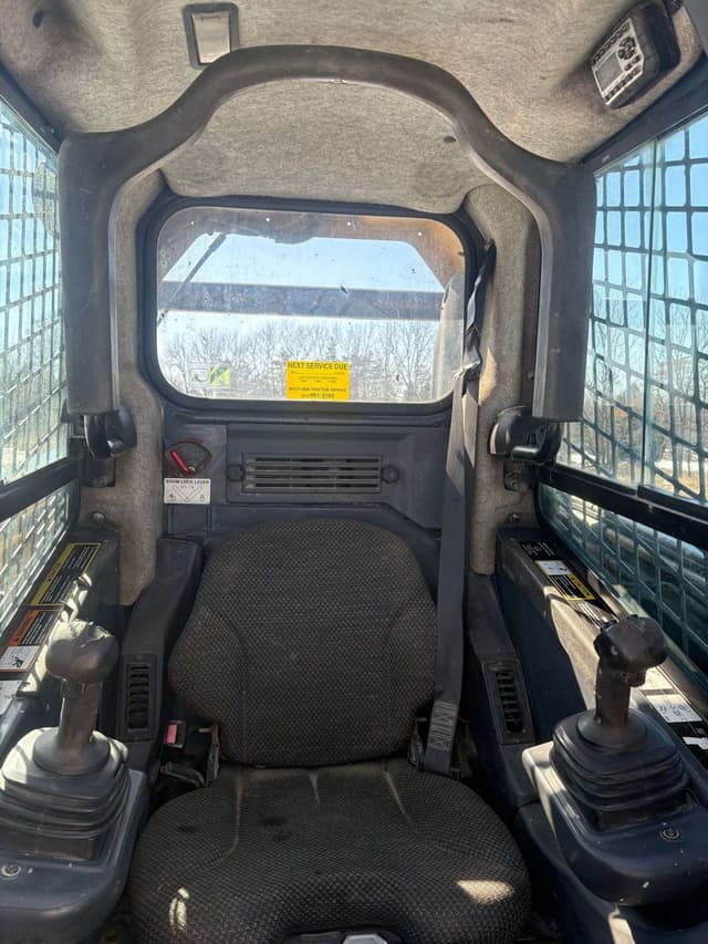 Image of John Deere 333D equipment image 4