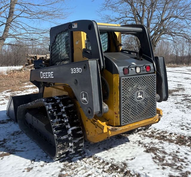 Image of John Deere 333D equipment image 3