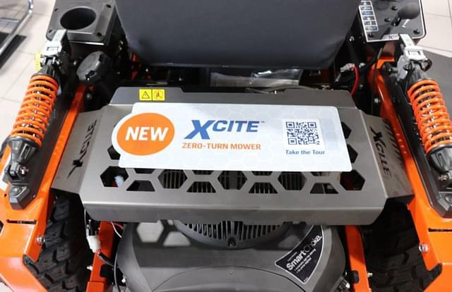 Image of Husqvarna XCITE Z375 equipment image 4
