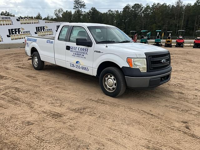 Image of Ford F-150 equipment image 2