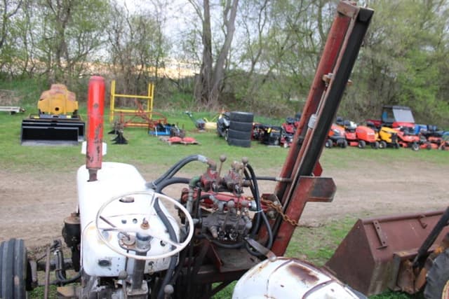 Image of David Brown 770 equipment image 4