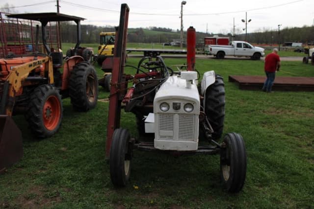 Image of David Brown 770 equipment image 1