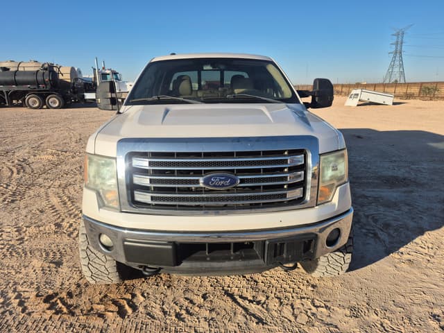 Image of Ford F-150 equipment image 1