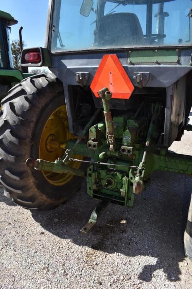 Image of John Deere 4430 equipment image 4