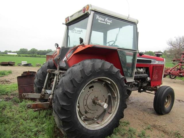 Image of Massey Ferguson 2745 equipment image 4