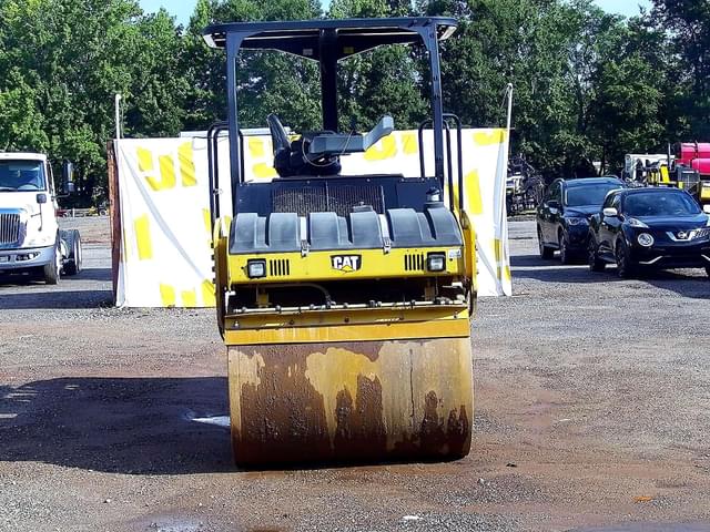 Image of Caterpillar CB44B equipment image 1